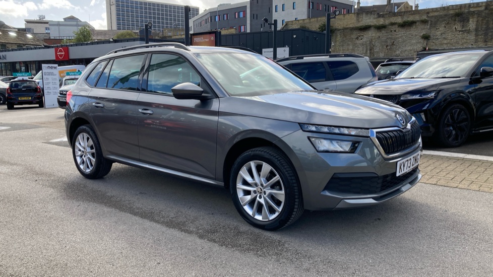 Skoda Kamiq 1.0 TSI 110 SE Drive 5dr DSG Petrol Hatchback - Image 8