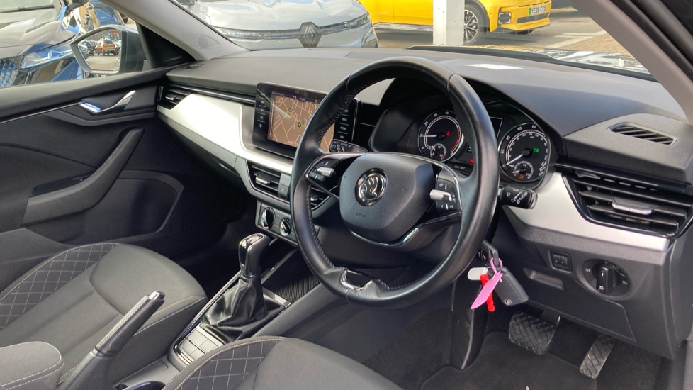 Skoda Kamiq 1.0 TSI 110 SE Drive 5dr DSG Petrol Hatchback - Image 11