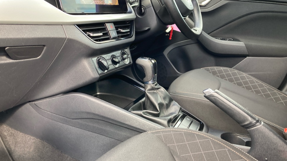 Skoda Kamiq 1.0 TSI 110 SE Drive 5dr DSG Petrol Hatchback - Image 13