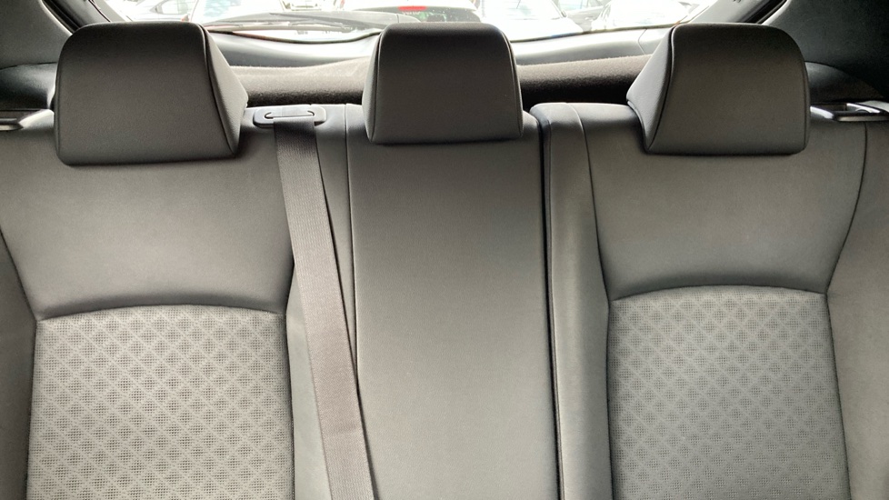Toyota C-HR 1.8 Hybrid Excel 5dr CVT Hybrid Hatchback - Image 15