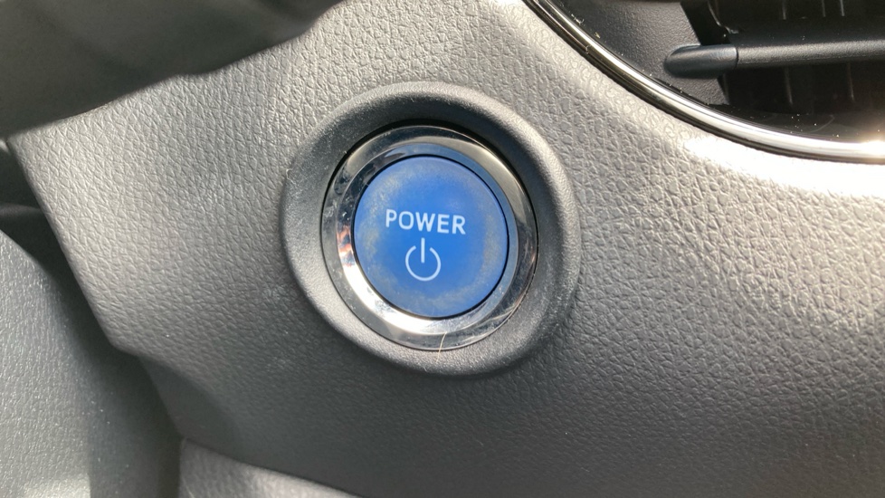 Toyota C-HR 1.8 Hybrid Excel 5dr CVT Hybrid Hatchback - Image 29