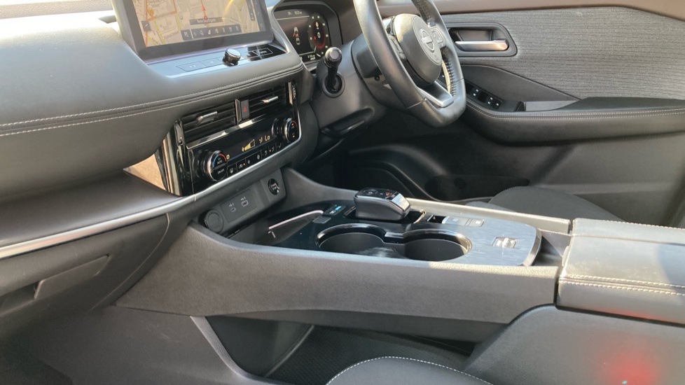 Nissan X-Trail 1.5 E-Power 204 N-Connecta 5dr Xtronic Hybrid Station Wagon - Image 13