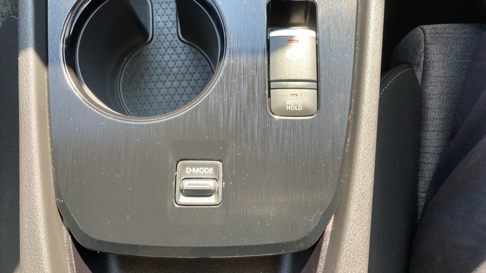 Nissan X-Trail 1.5 E-Power 204 N-Connecta 5dr Xtronic Hybrid Station Wagon - Image 27