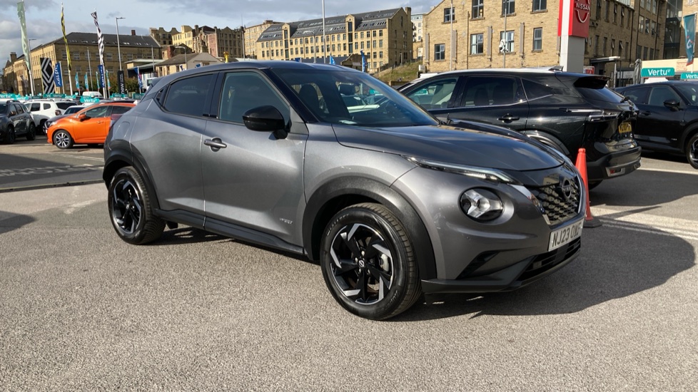 Nissan Juke 1.6 Hybrid N-Connecta 5dr Auto Hybrid Hatchback - Image 8