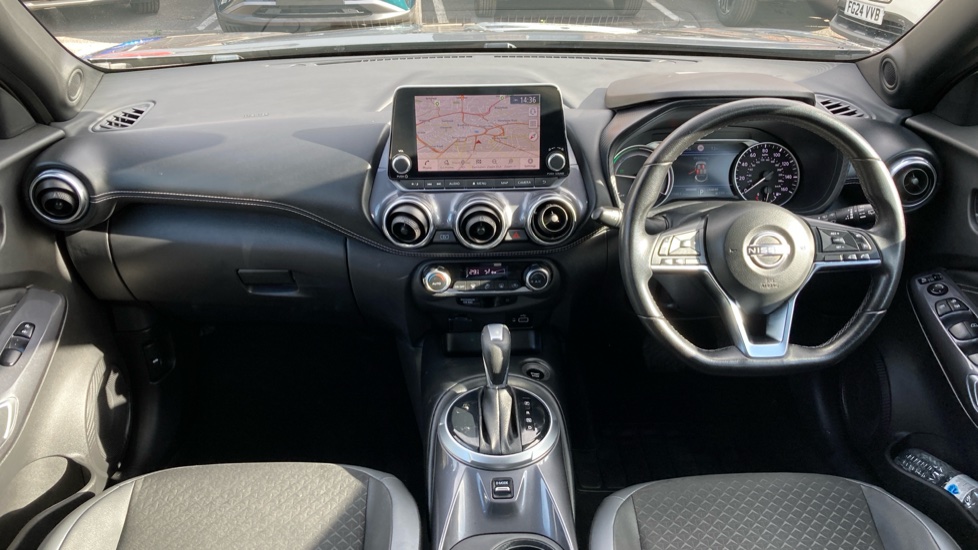 Nissan Juke 1.6 Hybrid N-Connecta 5dr Auto Hybrid Hatchback - Image 10