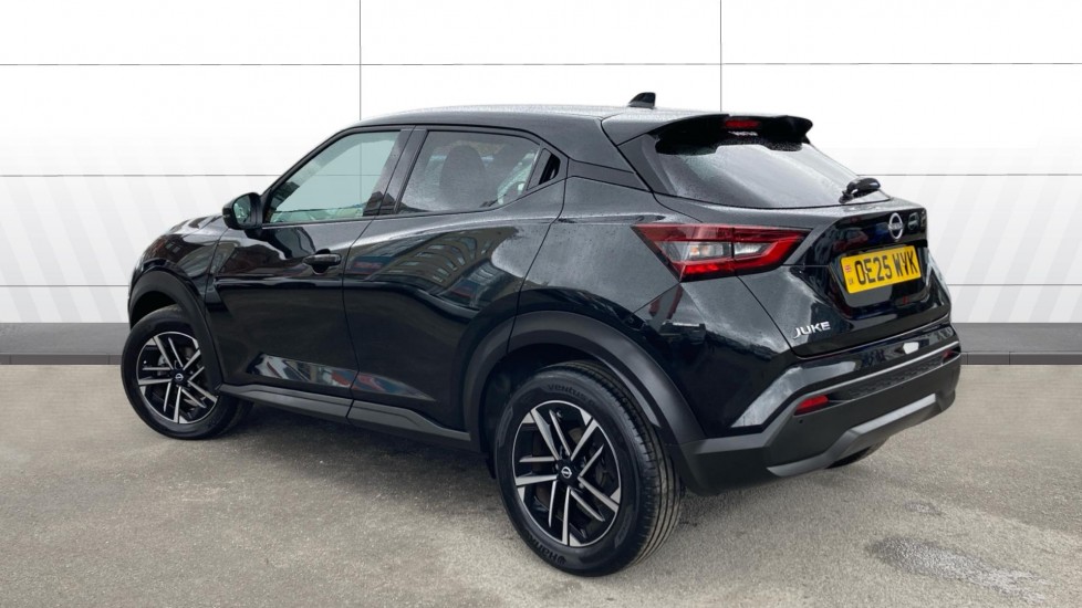 Nissan Juke 1.0 DiG-T N-Connecta 5dr Petrol Hatchback - Image 2