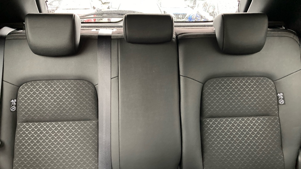 Nissan Juke 1.0 DiG-T N-Connecta 5dr Petrol Hatchback - Image 15