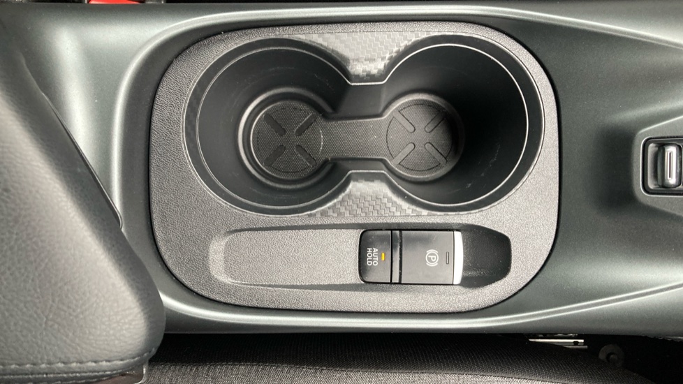 Nissan Juke 1.0 DiG-T N-Connecta 5dr Petrol Hatchback - Image 27