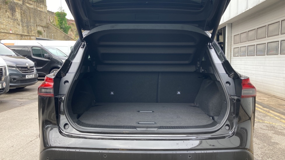 Nissan Qashqai 1.5 E-Power Tekna+ 5dr Auto Hybrid Hatchback - Image 4
