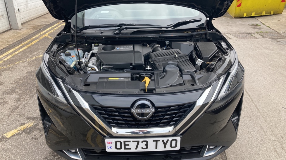 Nissan Qashqai 1.5 E-Power Tekna+ 5dr Auto Hybrid Hatchback - Image 8