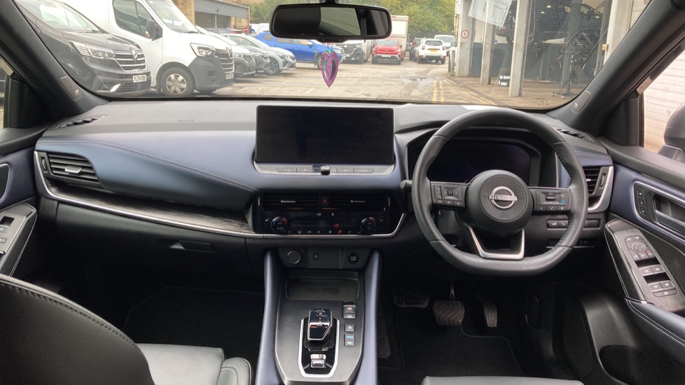 Nissan Qashqai 1.5 E-Power Tekna+ 5dr Auto Hybrid Hatchback - Image 10