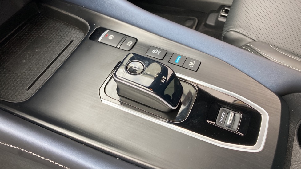 Nissan Qashqai 1.5 E-Power Tekna+ 5dr Auto Hybrid Hatchback - Image 13
