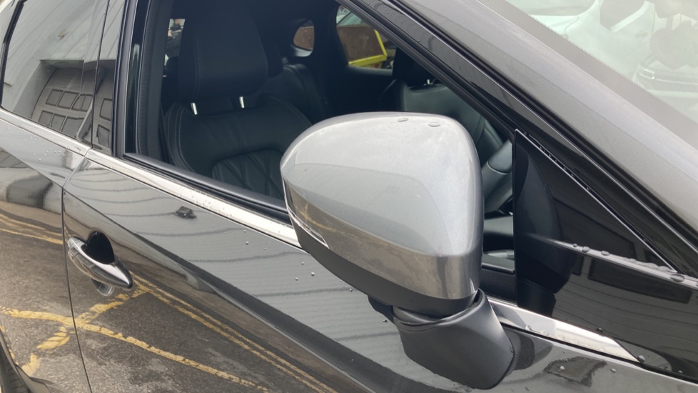 Nissan Qashqai 1.5 E-Power Tekna+ 5dr Auto Hybrid Hatchback - Image 24