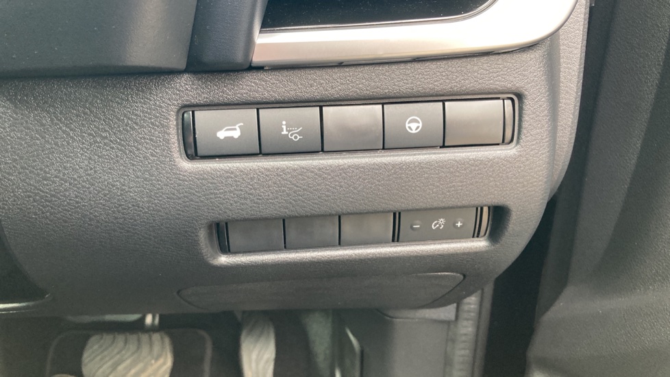 Nissan Qashqai 1.5 E-Power Tekna+ 5dr Auto Hybrid Hatchback - Image 52