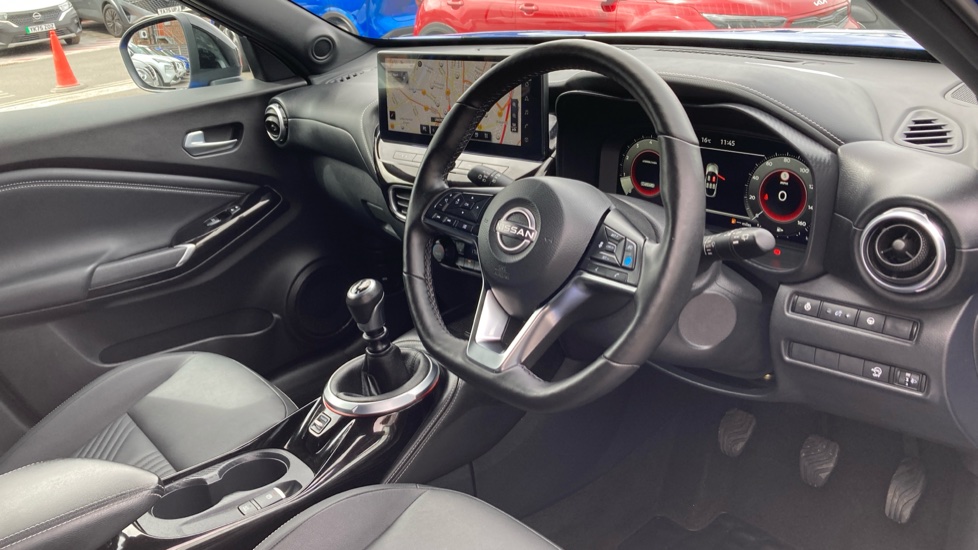 Nissan Juke 1.0 DiG-T Tekna 5dr Petrol Hatchback - Image 11