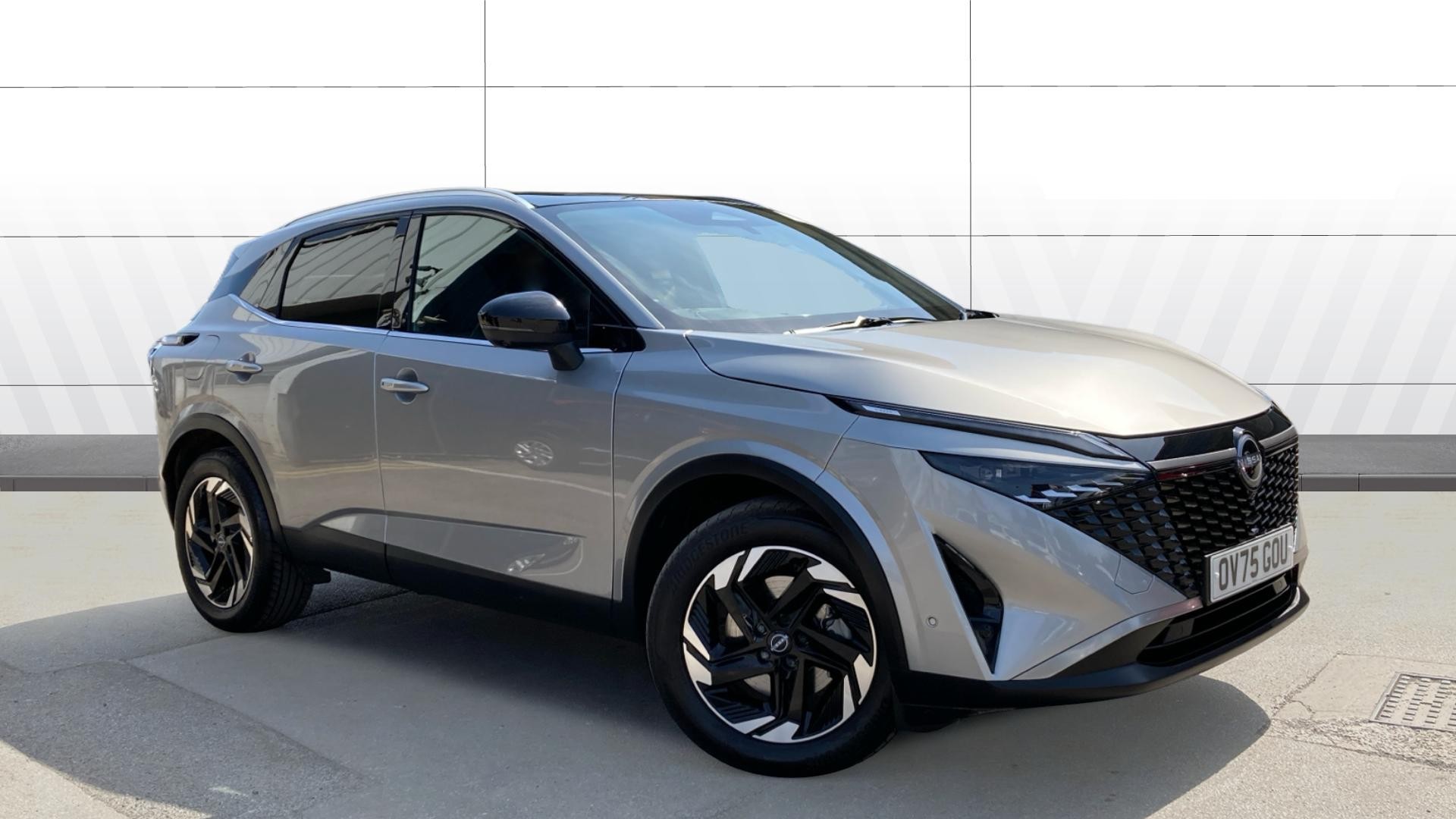 Nissan Qashqai listing photo