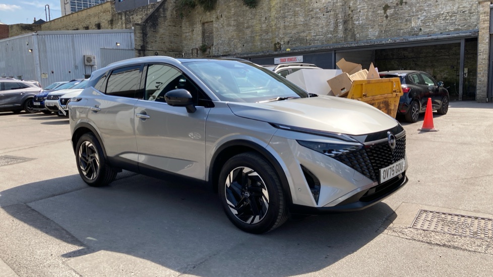 Nissan Qashqai 1.5 E-Power 205 N-Connecta [Glass Roof] 5dr Auto Hybrid Hatchback - Image 8