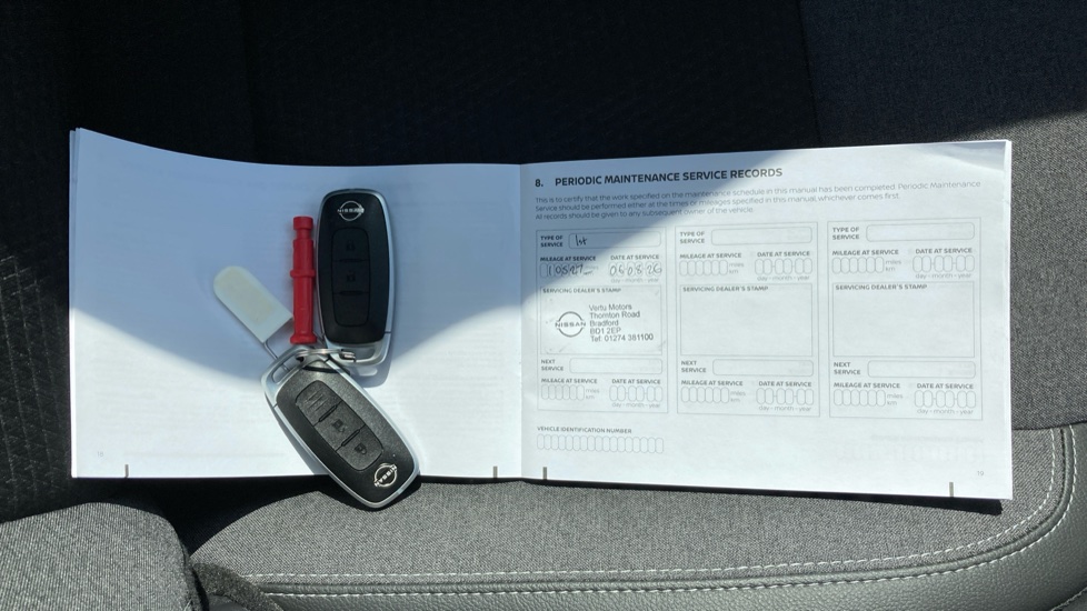 Nissan Qashqai 1.5 E-Power 205 N-Connecta [Glass Roof] 5dr Auto Hybrid Hatchback - Image 19