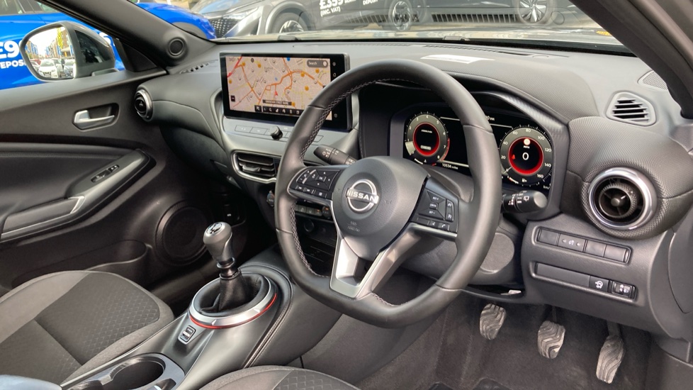Nissan Juke 1.0 DiG-T N-Connecta 5dr Petrol Hatchback - Image 11