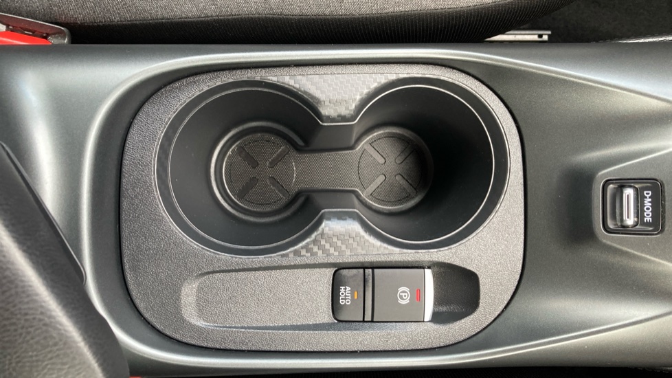 Nissan Juke 1.0 DiG-T N-Connecta 5dr Petrol Hatchback - Image 27