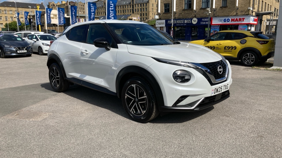 Nissan Juke 1.0 DiG-T N-Connecta 5dr Petrol Hatchback - Image 8