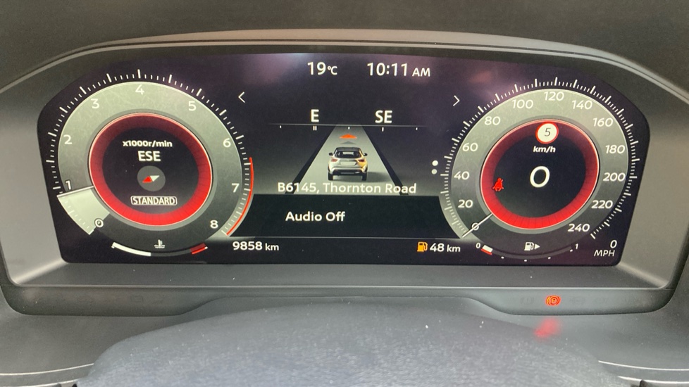 Nissan Juke 1.0 DiG-T N-Connecta 5dr Petrol Hatchback - Image 18
