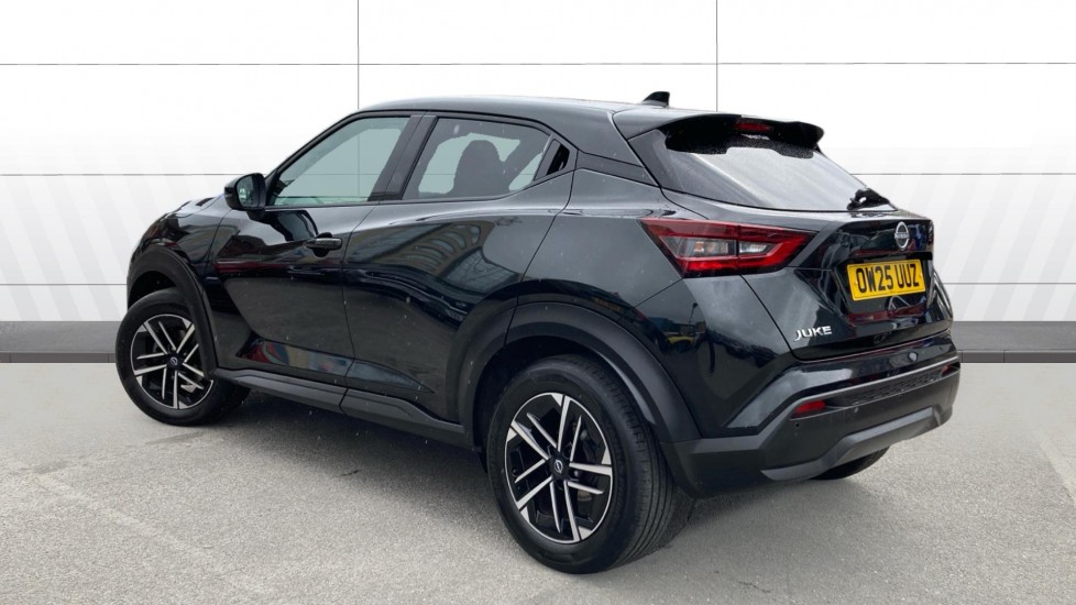 Nissan Juke 1.0 DiG-T N-Connecta 5dr Petrol Hatchback - Image 2