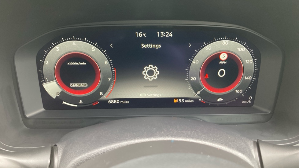 Nissan Juke 1.0 DiG-T N-Connecta 5dr Petrol Hatchback - Image 18