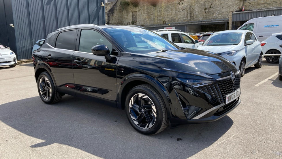 Nissan Qashqai 1.5 E-Power 205 N-Connecta [Glass Roof] 5dr Auto Hybrid Hatchback - Image 8