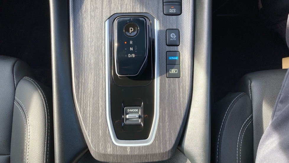 Nissan Qashqai 1.5 E-Power 205 Tekna 5dr Auto Hybrid Hatchback - Image 29