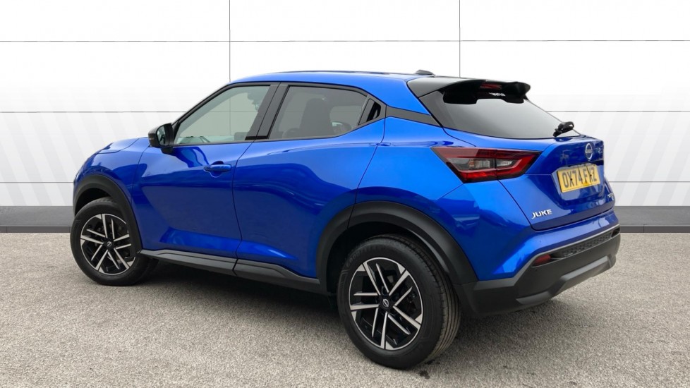Nissan Juke 1.6 Hybrid N-Connecta 5dr Auto Hybrid Hatchback - Image 2