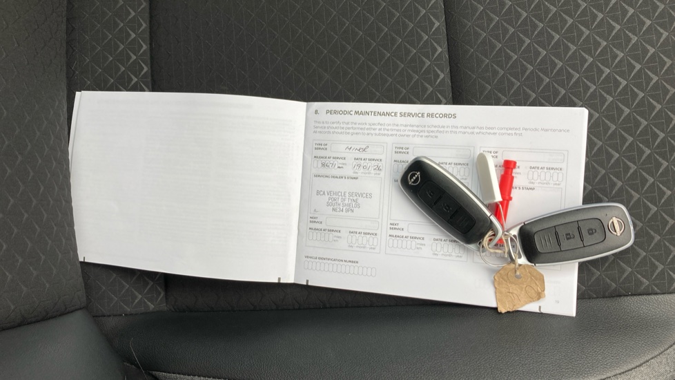 Nissan Juke 1.6 Hybrid N-Connecta 5dr Auto Hybrid Hatchback - Image 19