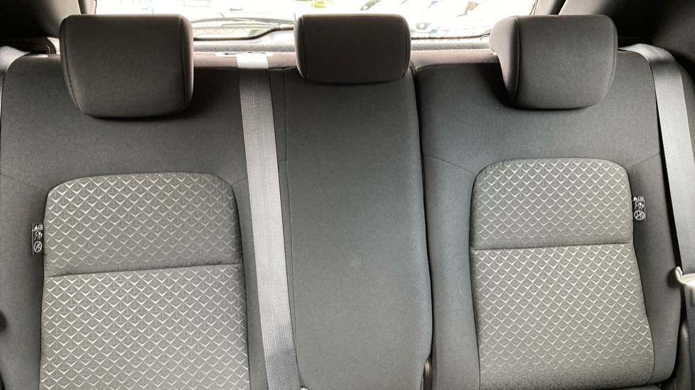 Nissan Juke 1.0 DiG-T 114 Acenta 5dr Petrol Hatchback - Image 15
