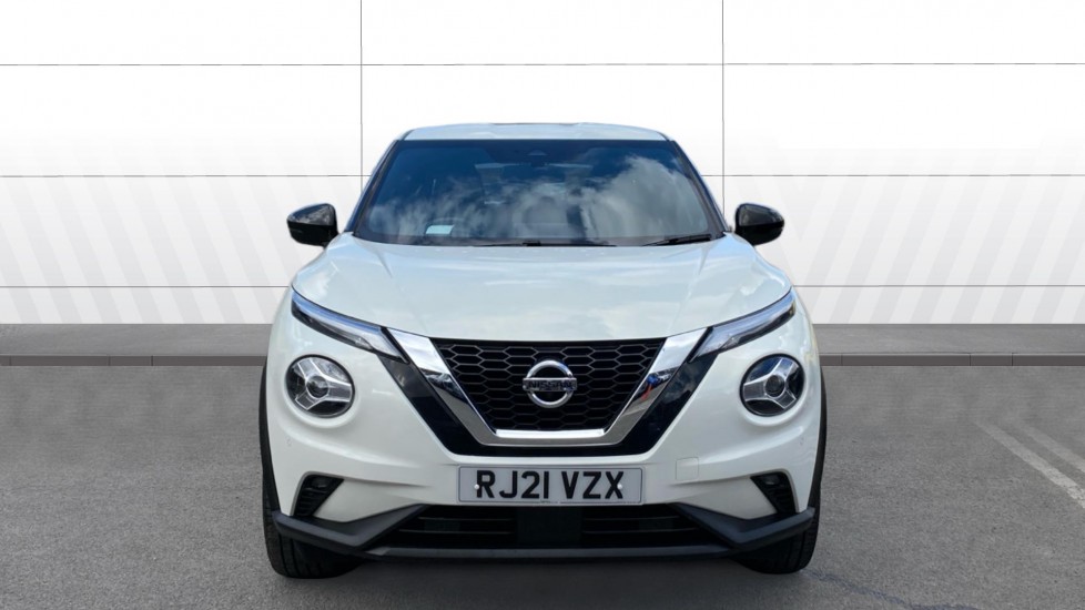 Nissan Juke 1.0 DiG-T 114 Tekna 5dr DCT Petrol Hatchback - Image 3