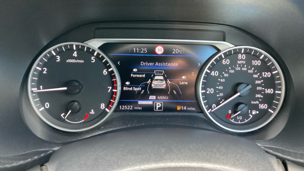 Nissan Juke 1.0 DiG-T 114 Tekna 5dr DCT Petrol Hatchback - Image 18