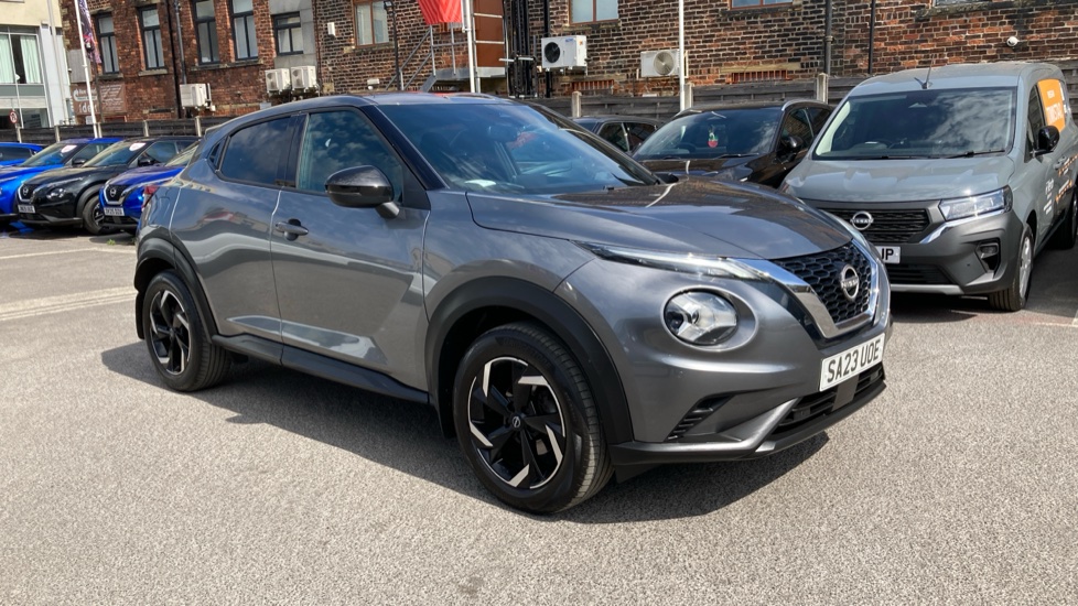 Nissan Juke 1.0 DiG-T 114 N-Connecta 5dr Petrol Hatchback - Image 8