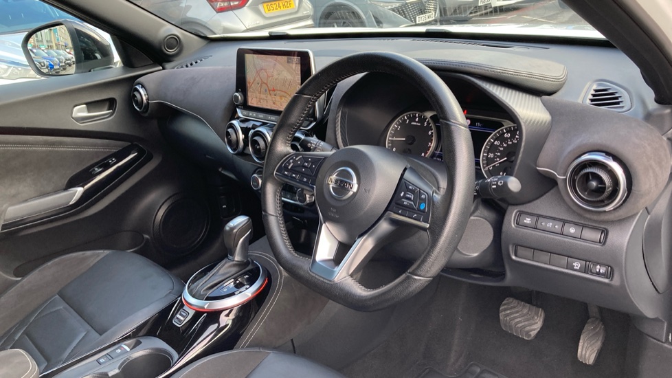 Nissan Juke 1.0 DiG-T Tekna+ 5dr DCT Petrol Hatchback - Image 11