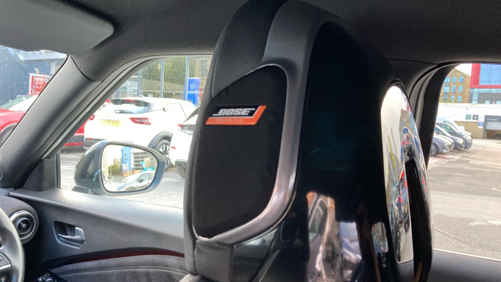 Nissan Juke 1.0 DiG-T Tekna+ 5dr DCT Petrol Hatchback - Image 22