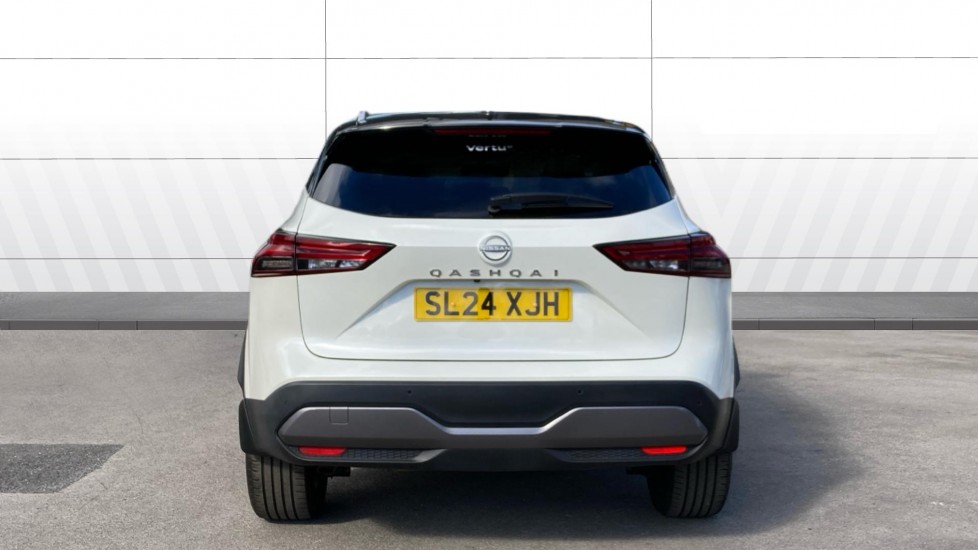 Nissan Qashqai 1.3 DiG-T MH Tekna 5dr Petrol Hatchback - Image 6
