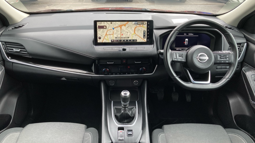Nissan Qashqai 1.3 DiG-T MH N-Connecta 5dr Petrol Hatchback - Image 10