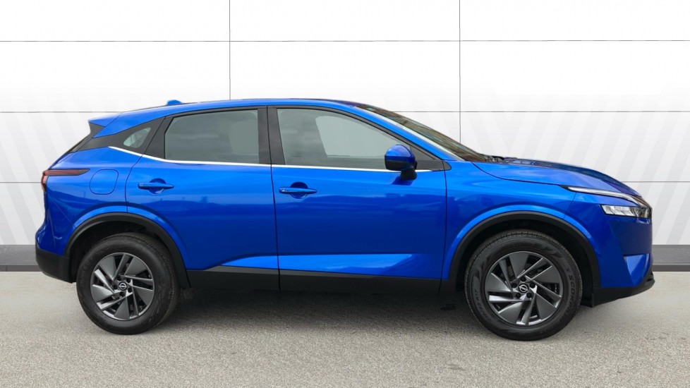 Nissan Qashqai 1.3 DiG-T MH 158 Acenta Premium 5dr Xtronic Petrol Hatchback - Image 5