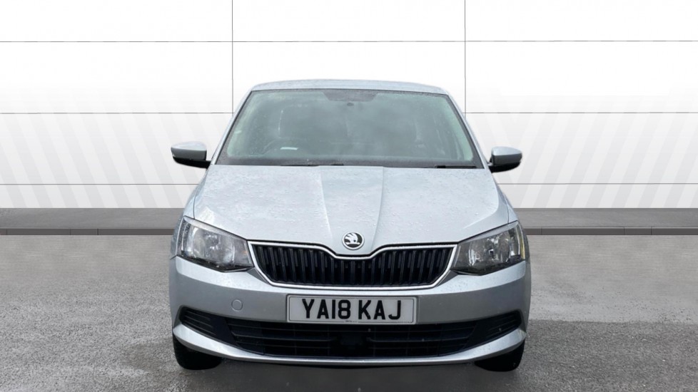 Skoda Fabia 1.0 TSI 110 SE 5dr DSG Petrol Hatchback - Image 3