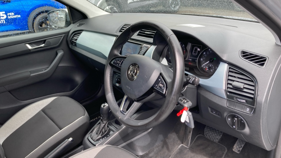 Skoda Fabia 1.0 TSI 110 SE 5dr DSG Petrol Hatchback - Image 11