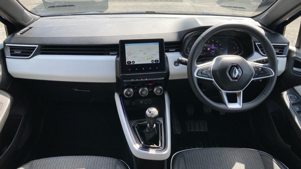 Renault Clio 1.0 TCe 90 Techno 5dr Petrol Hatchback - Image 10