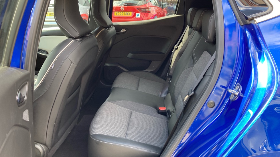 Renault Clio 1.0 TCe 90 Techno 5dr Petrol Hatchback - Image 16