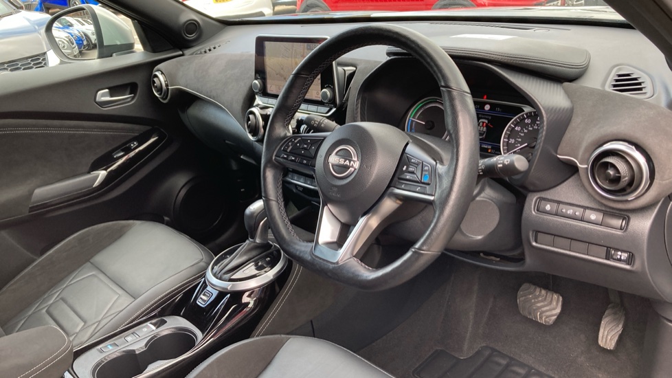 Nissan Juke 1.6 Hybrid Tekna+ 5dr Auto Hybrid Hatchback - Image 11
