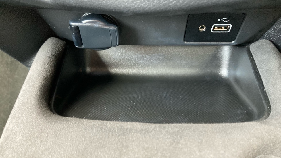 Nissan Juke 1.6 Hybrid Tekna+ 5dr Auto Hybrid Hatchback - Image 26