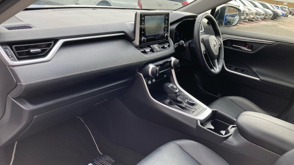 Toyota RAV4 2.5 VVT-i Hybrid Excel 5dr CVT Hybrid Estate - Image 9