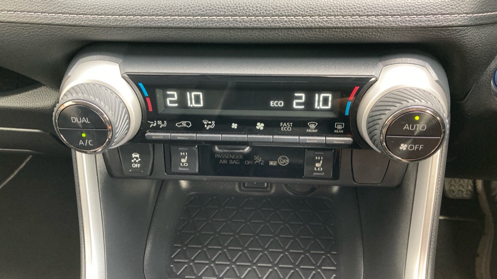 Toyota RAV4 2.5 VVT-i Hybrid Excel 5dr CVT Hybrid Estate - Image 23