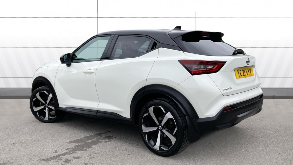 Nissan Juke 1.0 DiG-T 114 Tekna 5dr Petrol Hatchback - Image 2